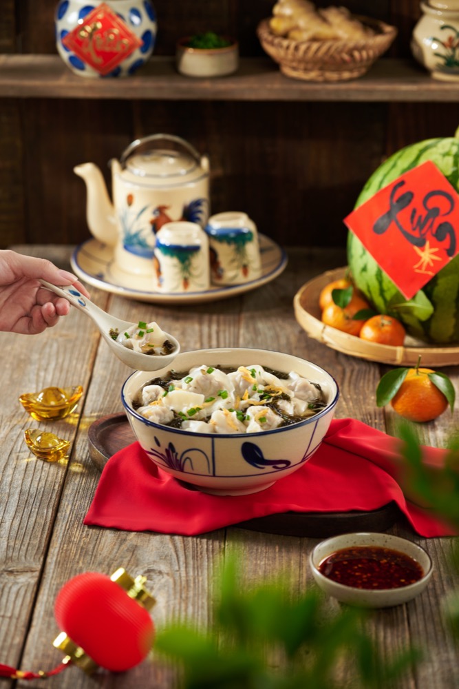Mâm bánh bao Thượng Hải bày kiểu Tết
